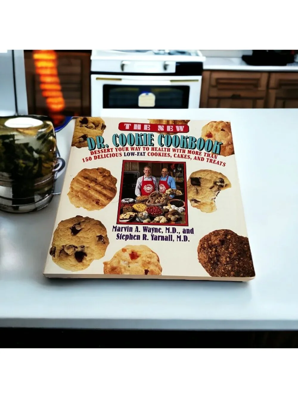 The New Dr. Cookie Cookbook Marvin A. Wayne Stephen R. Yarnall Paperbac